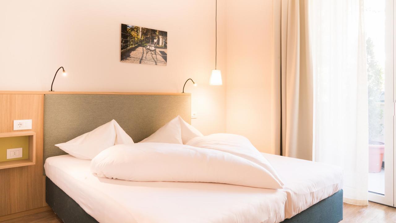 Flora Hotel & Suites Merano Eksteriør billede