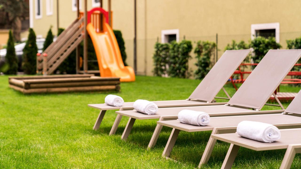 Flora Hotel & Suites Merano Eksteriør billede